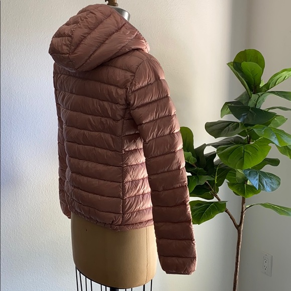 Aritzia TNA Botanie puffer - Picture 2 of 5
